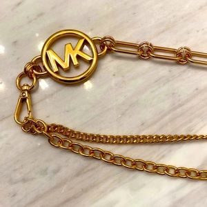 GOLD MICHAEL KORS BELT